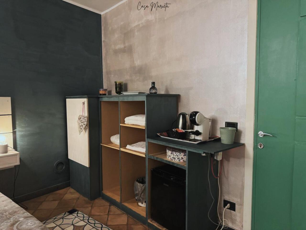 Marieta Rooms Sarzana Eksteriør bilde